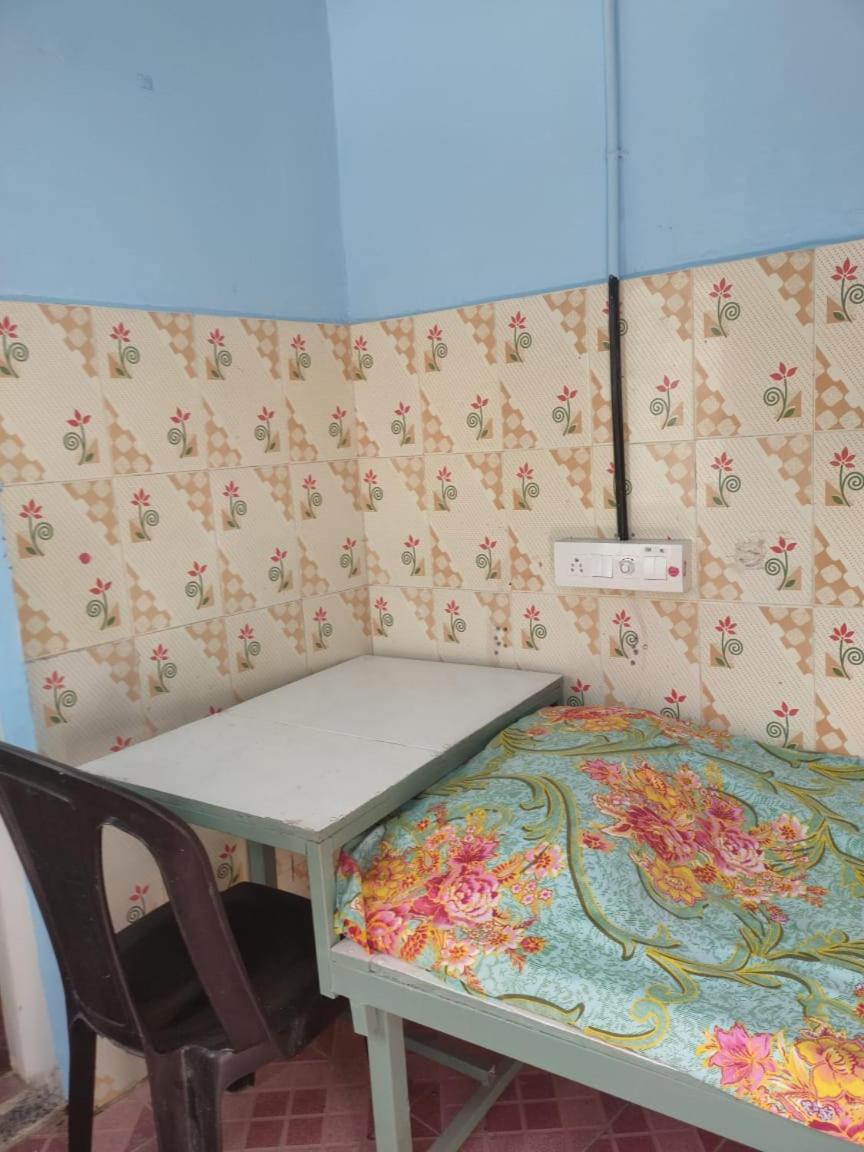 Vip Cottage Kudayattur ภายนอก รูปภาพ